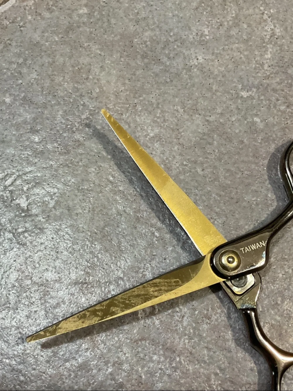 Professional Men’s Haircut Scissors - Gold Blades with Black Handles